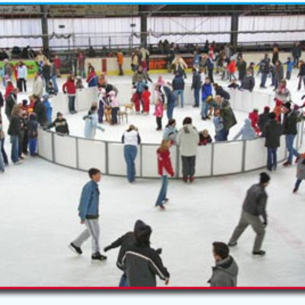 Tyler carter hi-res stock photography and images - Alamy, image size:1000x1000