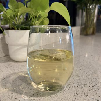 Sisters Pizza - Bivio Pinot Grigio - Pizza Near Me - San Diego, California Sisters Pizza - Bivio Pinot Grigio - Pizza Near Me - San Diego, California
