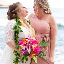 Big Island Hawaii Makeup - Both hairstyles by the BIH&M crew