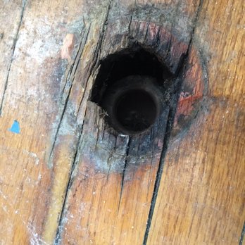 Beal Properties - We have about 5 of these in our apartment that we were told would be fixed when we moved in. Nope! - Property Management Near Me - Chicago, Illinois