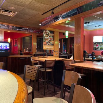 Applebee's Grill + Bar - Dining area - American Near Me - Fayetteville, Georgia