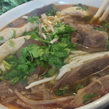 Ngự Bình Restaurant - My usual order of large bowl of bun bo hue (easy on the spiciness)! Meat and noodle ratio is on point! - Vietnamese Near Me - Westminster, California Ngự Bình Restaurant - My usual order of large bowl of bun bo hue (easy on the spiciness)! Meat and noodle ratio is on point! - Vietnamese Near Me - Westminster, California