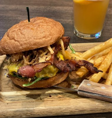Alpha Charlie's Tap & Tavern by null