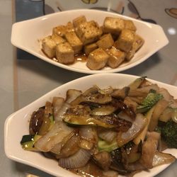 Hokkaido - Top: side order of tofu  Bottom: side order of hibachi vegetables