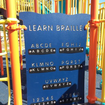 Barton Park - Playgrounds Near Me - Anaheim, California