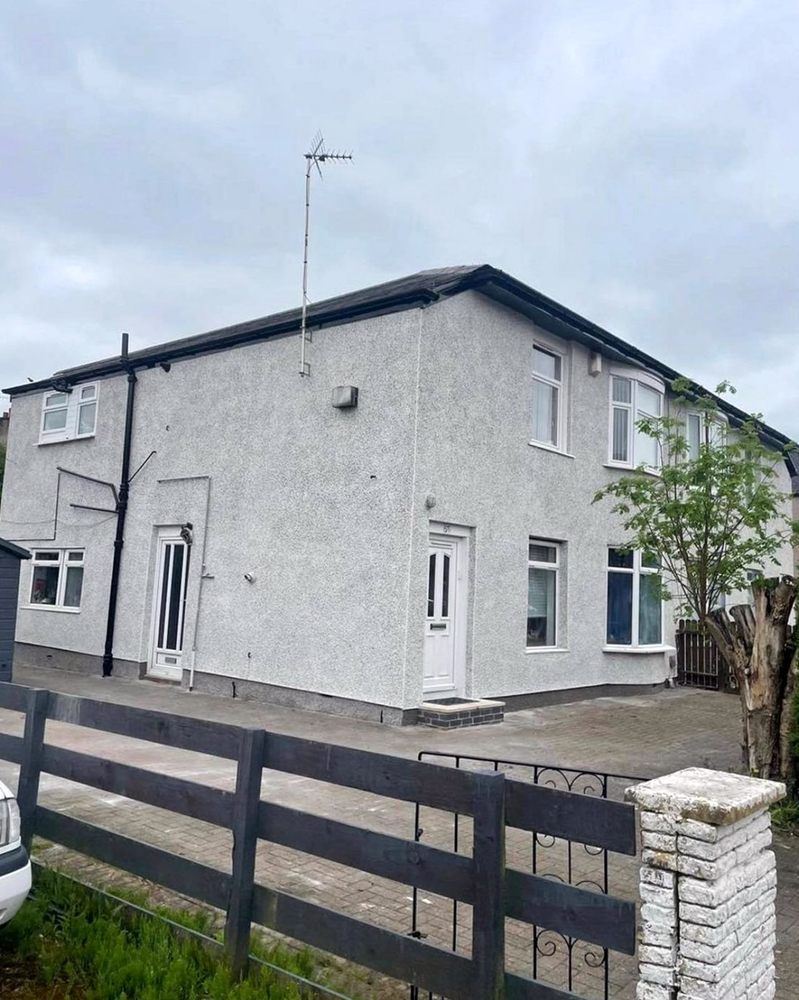 Slide of South Tampa Roofing