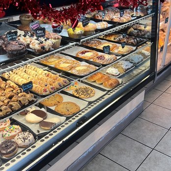 Bagels 1 - Cookie Bar - Sandwiches Near Me - Fuquay-Varina, North Carolina Bagels 1 - Cookie Bar - Sandwiches Near Me - Fuquay-Varina, North Carolina