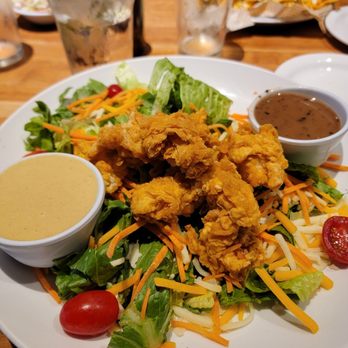 Cheddar's Scratch Kitchen - Chicken tender salad - American Near Me - Brunswick, Georgia Cheddar's Scratch Kitchen - Chicken tender salad - American Near Me - Brunswick, Georgia