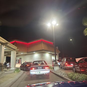 In-N-Out Burger - right side drive thru - Fast Food Near Me - Riverside, California