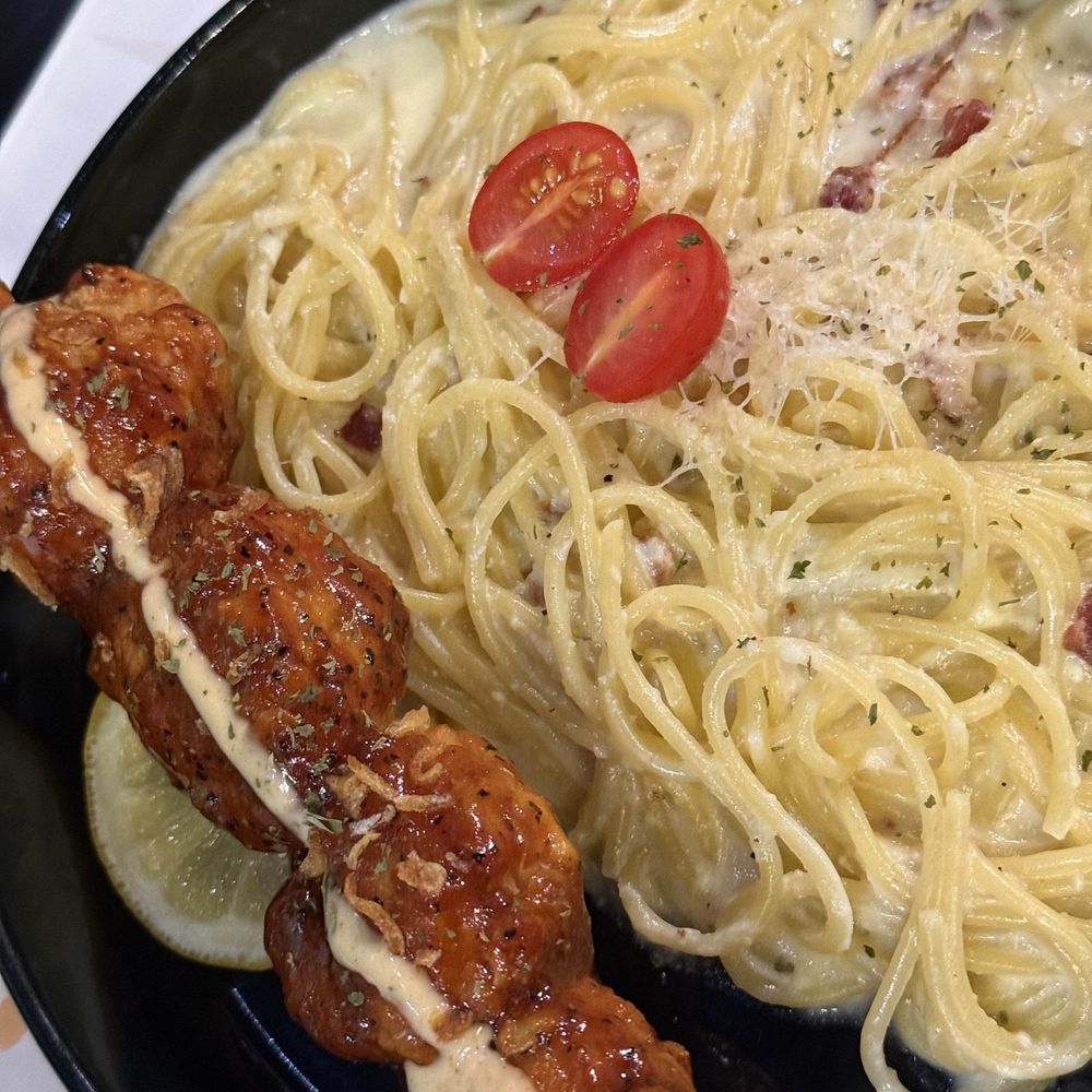 The Cream - K-Fried Chicken w/ Carbonara - Korean Near Me - Duluth, Georgia The Cream - K-Fried Chicken w/ Carbonara - Korean Near Me - Duluth, Georgia