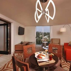 Majestic Recovery - Majestic Suite: Outfitted with a King-Sized bed and a separate living and entertaining area