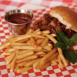 Bayside Fish & Chips - Smoked Beef Sandwich