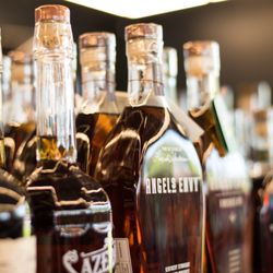 Murray Scholls Liquor Store