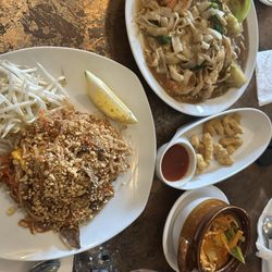 Nuks Thai Cuisine & Executive Suites - Pad Thai, Rad Na, red curry chicken, calamari