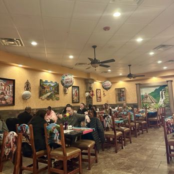 Mexitacos Restaurant and Grill - indoors - Mexican Near Me - Matawan, New Jersey Mexitacos Restaurant and Grill - indoors - Mexican Near Me - Matawan, New Jersey