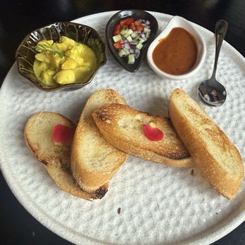 Mai Thai Kitchen and Bar - Thai Near Me - Atlanta, Georgia