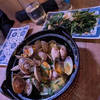 The Paper Bridge - Clam dish - Vietnamese Near Me - Portland, Oregon