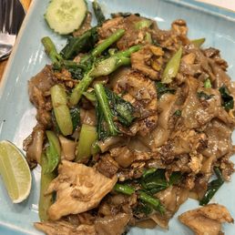 Pad see ew