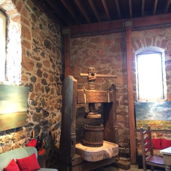 Ehlers Estate - Wineries Near Me - St Helena, California