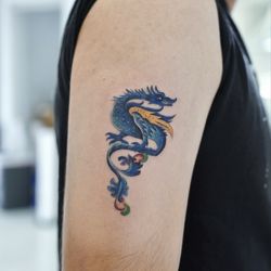 Baron Art Tattoo & Piercing Studio - Dragon, 4 inches big!