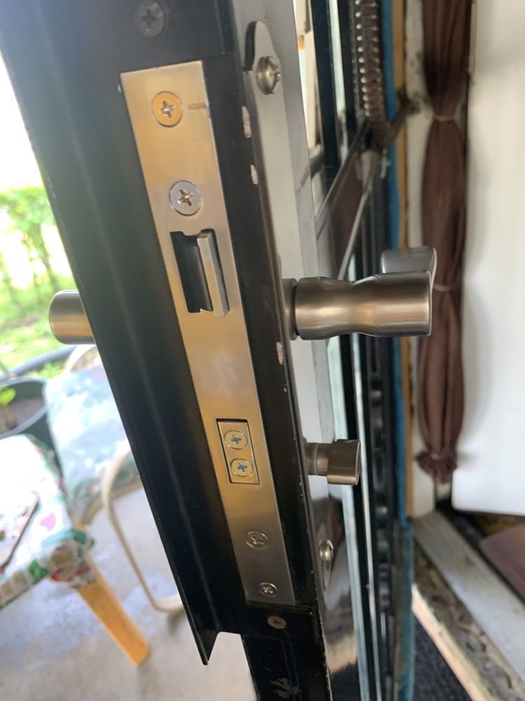 Slide of Centerville Garage Doors