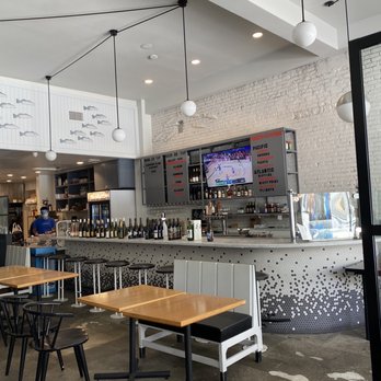 Fishwives - Bar area - Seafood Near Me - Pasadena, California Fishwives - Bar area - Seafood Near Me - Pasadena, California