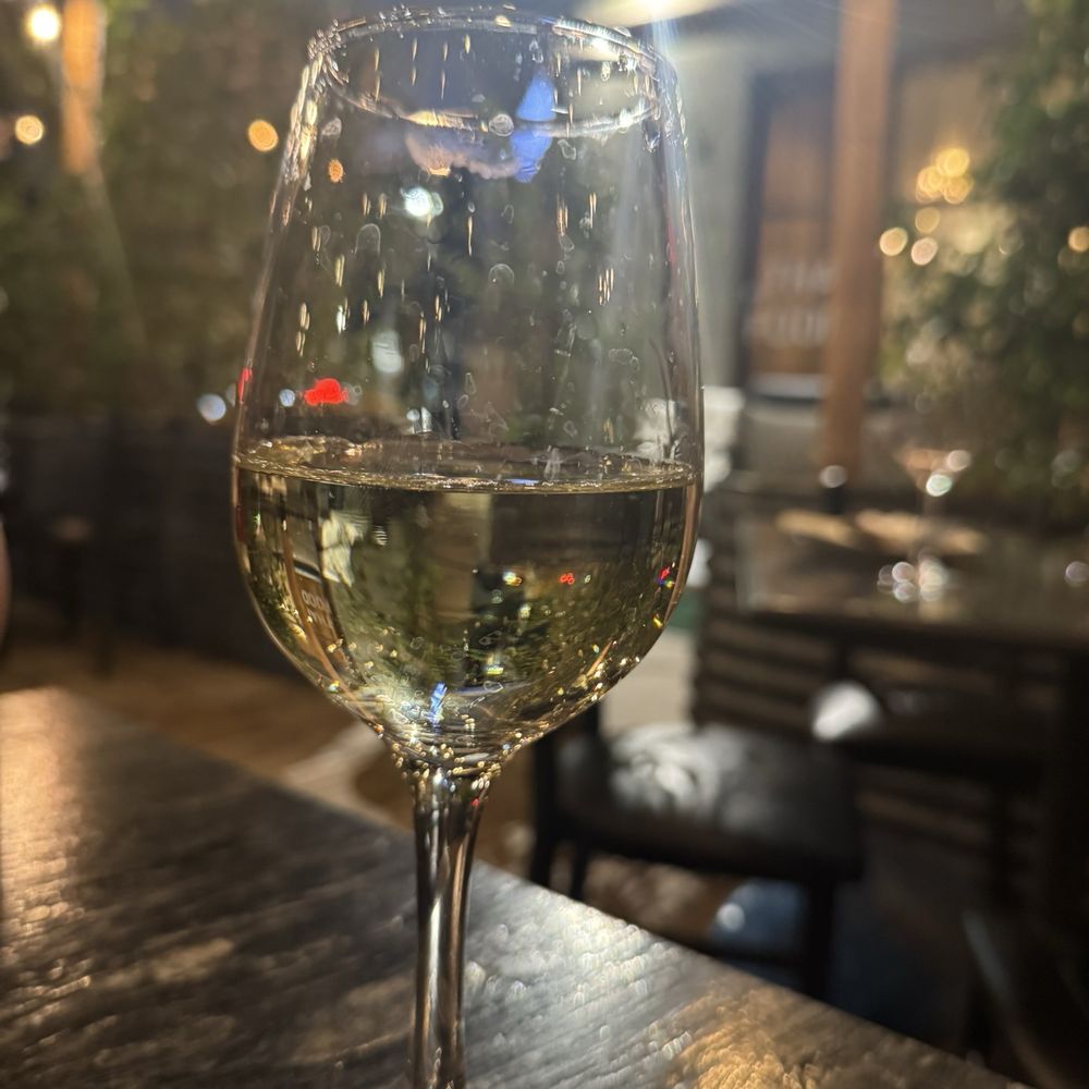 Rebellion Pizza - Sauvignon Blanc - Pizza Near Me - Henderson, Nevada Rebellion Pizza - Sauvignon Blanc - Pizza Near Me - Henderson, Nevada