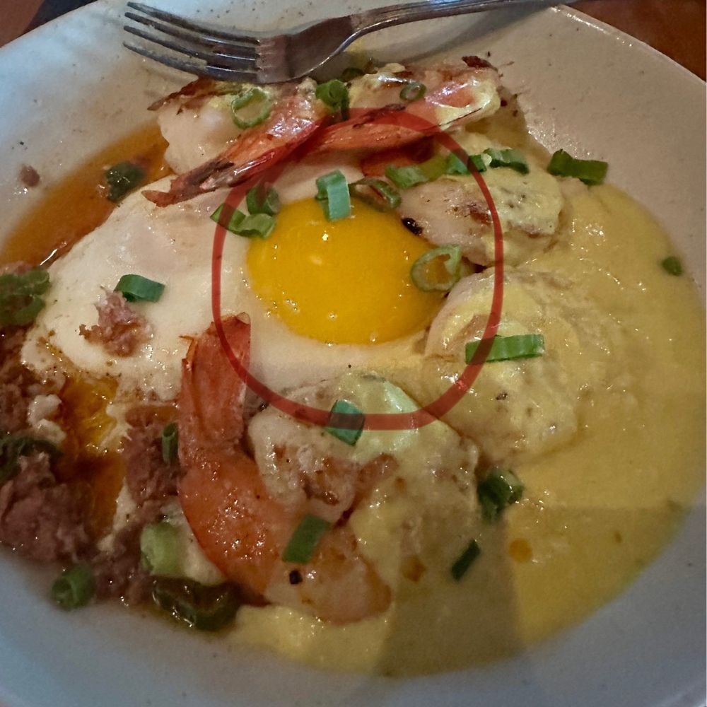 Roaring Fork - Shrimp n grits - New American Near Me - Austin, Texas