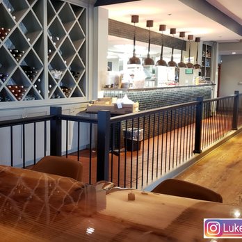 Teays River Brewing & Public House - Modern atmosphere - Breweries Near Me - Lafayette, Indiana