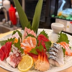 Miyagi Sushi & Hibachi