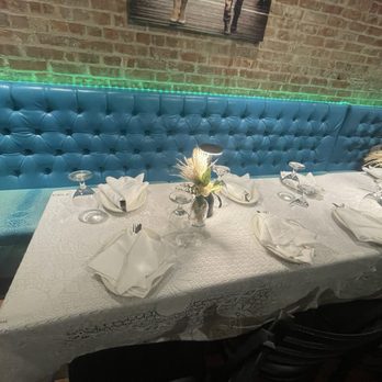 Guapo Mexican Cuban Cuisine - Decor - Mexican Near Me - Yonkers, New York Guapo Mexican Cuban Cuisine - Decor - Mexican Near Me - Yonkers, New York
