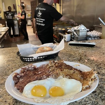 Cafe Genovese - Excellent 2 eggs, corn beef hash, hash browns, grilled bagel. Doesn't get much better! - New American Near Me - Saint Johns, Florida