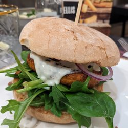 Ellis Gourmet Burger