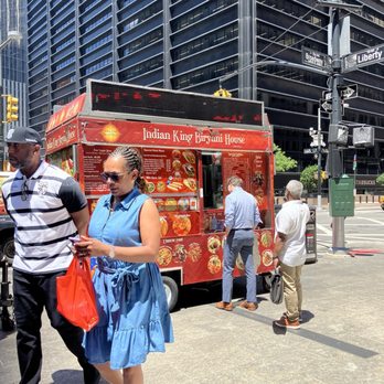 Indian King Biryani House - Very well-known, the other carts nearby sell the SAME type of Indian food - but this one is the most popular! - Food Trucks Near Me - New York, New York