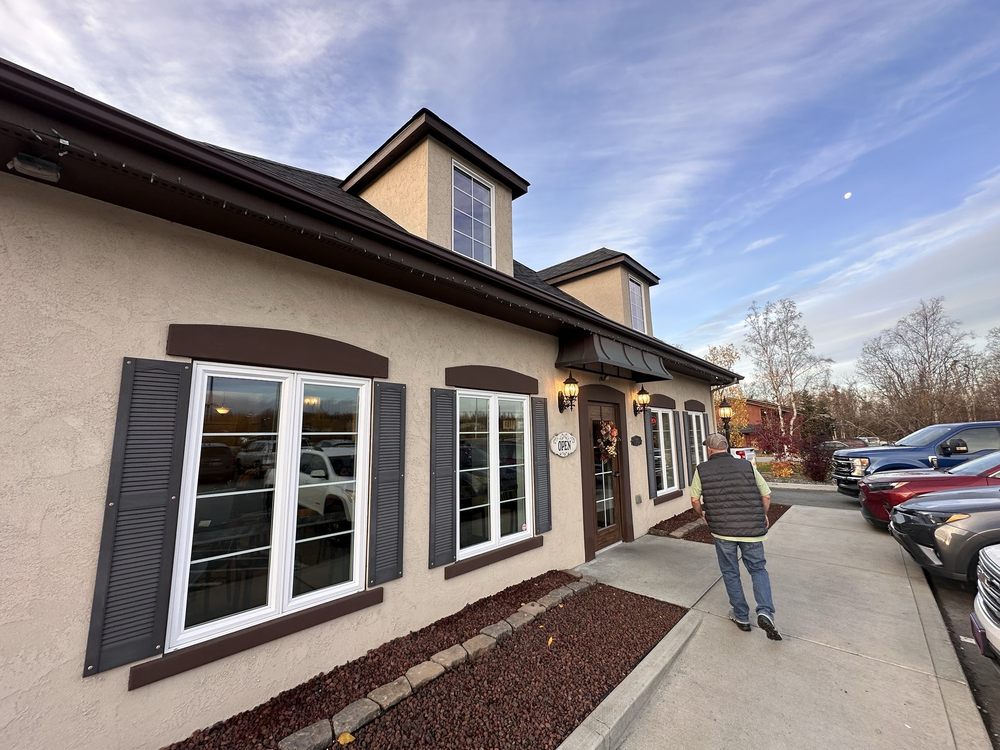 Crema Coffee House and Pastries