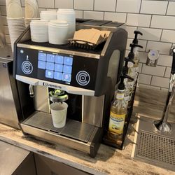 Auto matic latte machine