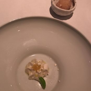 The Ledbury - Passionfruit Curd - Château d'Yquem and Olive Oil - Modern European Near Me - London, XGL The Ledbury - Passionfruit Curd - Château d'Yquem and Olive Oil - Modern European Near Me - London, XGL