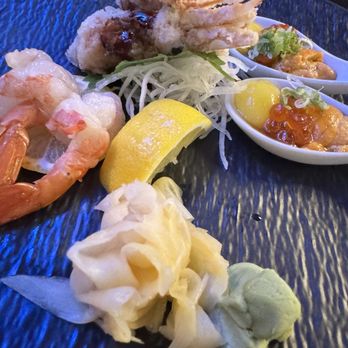Dzo Pho Sushi Hibachi - Uni shots and sweet shrimp sashimi. - Sushi Bars Near Me - Kenneth City, Florida Dzo Pho Sushi Hibachi - Uni shots and sweet shrimp sashimi. - Sushi Bars Near Me - Kenneth City, Florida