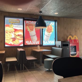 McDonald's - Windows blocked by signs - Burgers Near Me - King City, California McDonald's - Windows blocked by signs - Burgers Near Me - King City, California