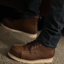 Boot World - Beautiful Leather and Nice Cushion Sole
