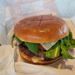 Burger King - Kings Selection Grana Padano. Satt Fleisch, satter Preis 8,29€ einzeln