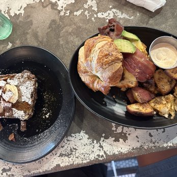 Moondog Cafe & Bakery - Elvis French Toast and B.E.C croissant - Cafes Near Me - Key West, Florida Moondog Cafe & Bakery - Elvis French Toast and B.E.C croissant - Cafes Near Me - Key West, Florida