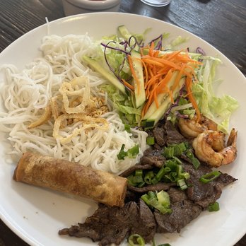 Pho Viet Tastes - G7. Grilled Shrimp, Beef, Egg Roll Bowl - Vietnamese Near Me - Spring, Texas