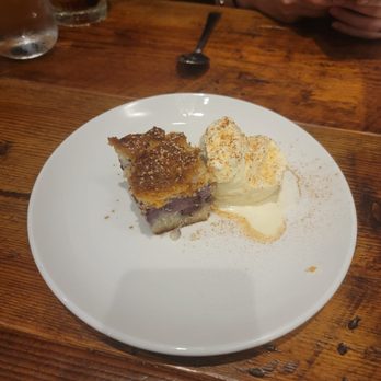 The Appalachian - Blackberry cobbler - Steakhouses Near Me - Sevierville, Tennessee The Appalachian - Blackberry cobbler - Steakhouses Near Me - Sevierville, Tennessee