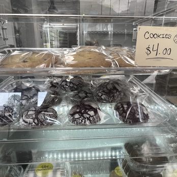 Angie's Bakery - Bakeries Near Me - Virginia Beach, Virginia