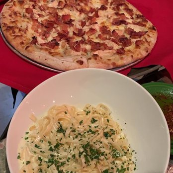 Polcari's Restaurant - Fettuccine Alfredo with Chicken. A Bacon and Chicken pizza - Pizza Near Me - Saugus, Massachusetts Polcari's Restaurant - Fettuccine Alfredo with Chicken. A Bacon and Chicken pizza - Pizza Near Me - Saugus, Massachusetts