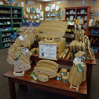 ALOHA GIFTS AND GALLERY - Updated July 2025 - 362 Huku Lii
