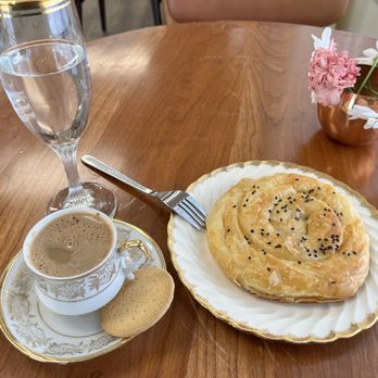 Akida Coffeehouse - Breakfast & Brunch Near Me - Woodbridge, Virginia