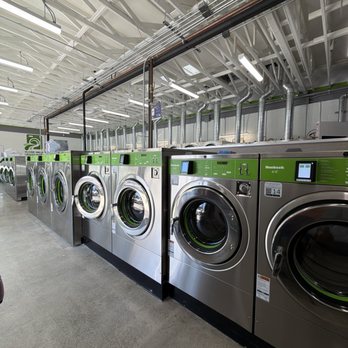 Oliver Drive Laundromat - Washers towards the front of the building. You know its new because the handles are hard to open/close, lol! - Laundromat Near Me - Hayward, California Oliver Drive Laundromat - Washers towards the front of the building. You know its new because the handles are hard to open/close, lol! - Laundromat Near Me - Hayward, California