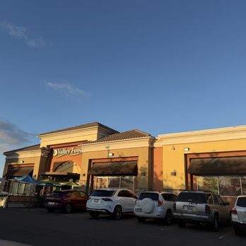 Valley Foods - Middle Eastern Near Me - El Cajon, California